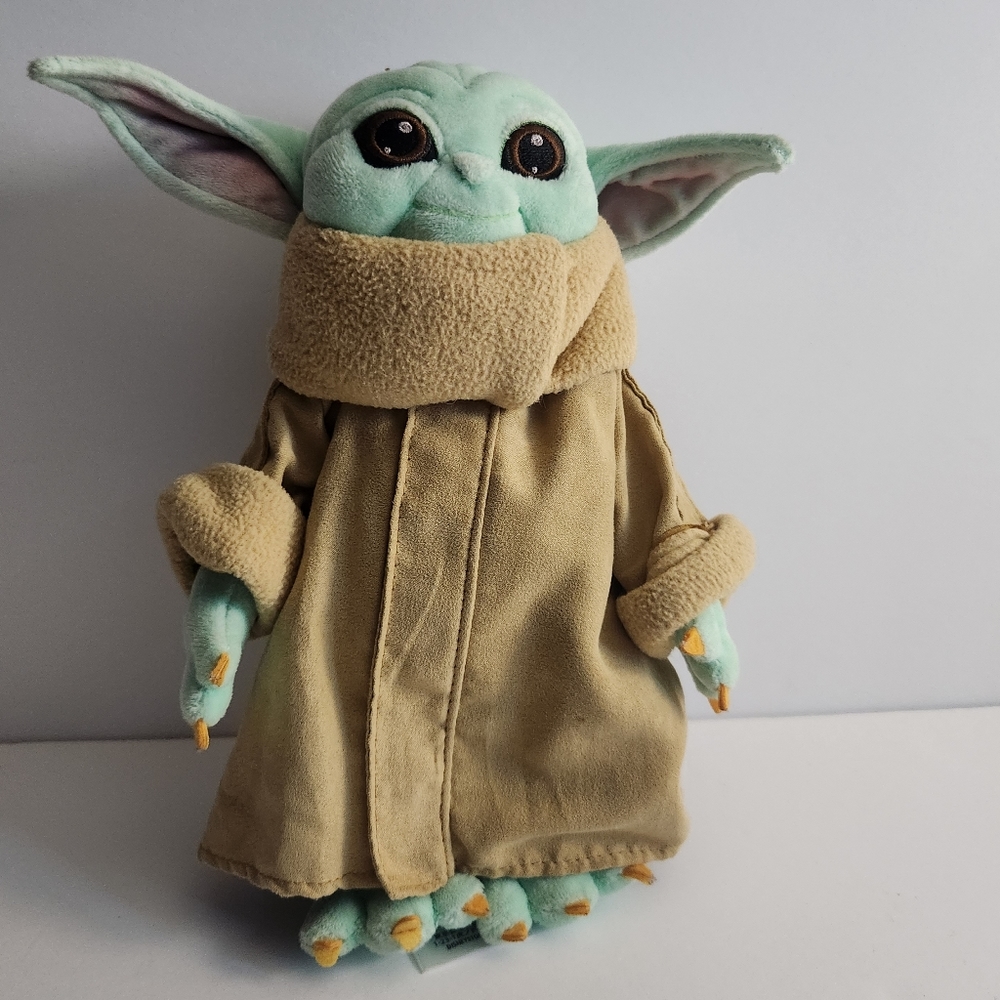 Star wars baby Yoda doll